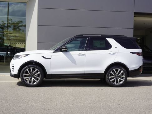 New 2026 Land Rover Discovery Dynamic SE AWD/4WD image 8