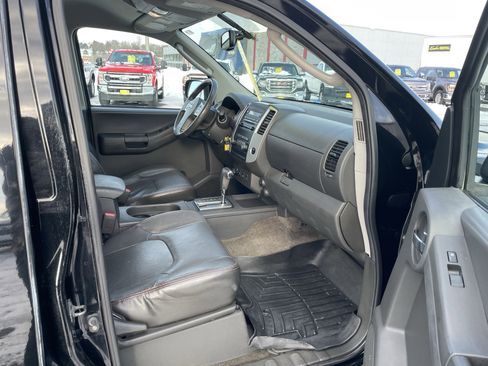 Used 2012 Nissan Xterra PRO-4X w/ Pro-4x Leather Pkg image 26