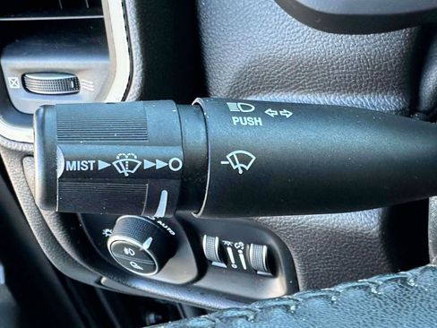 Used 2024 RAM 2500 Laramie image 22