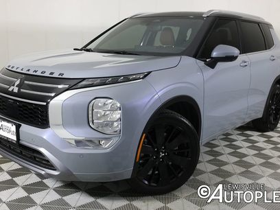 Used 2025 Mitsubishi Outlander SEL