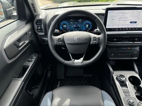 New 2025 Ford Bronco Sport Outer Banks image 18