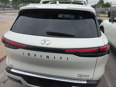 Certified 2023 INFINITI QX60 Sensory w/ Vision Package AWD/4WD image 9