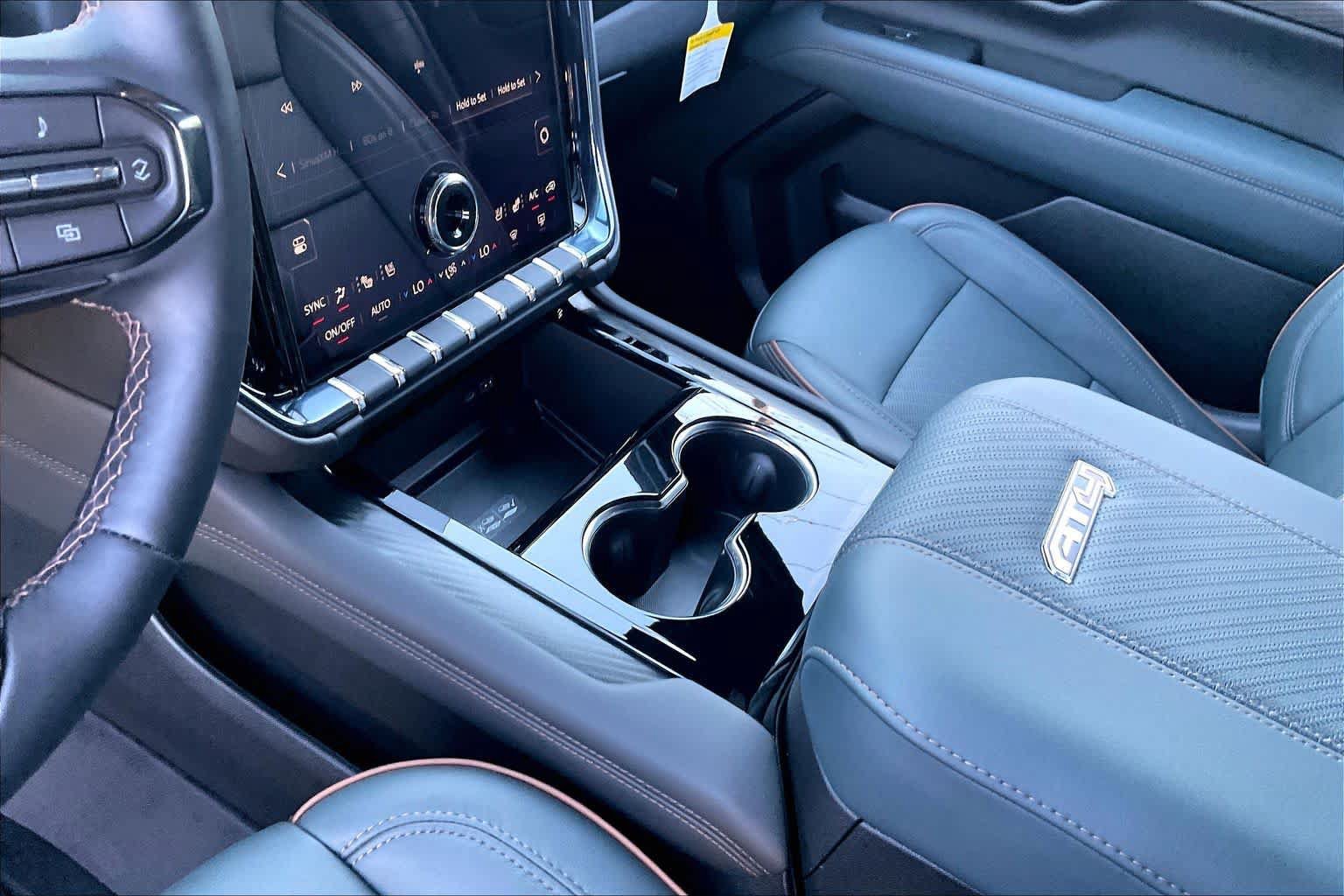 Used 2026 GMC Yukon XL AT4 w/ AT4 Premium Package AWD/4WD image 16
