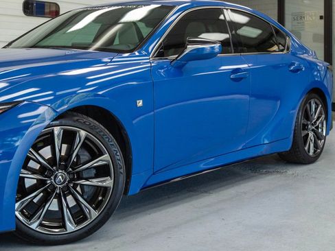 Used 2022 Lexus IS 350 F Sport w/ Navigation Package RWD image 13