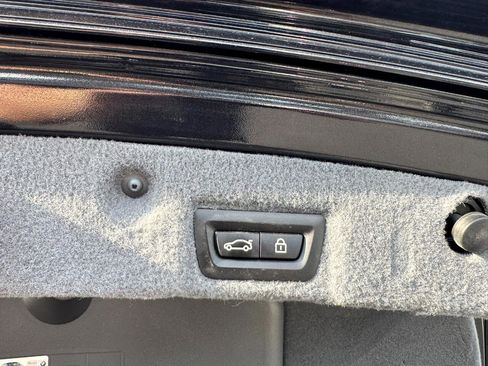 Used 2015 BMW 740Li 4dr Sdn 740Li RWD image 38