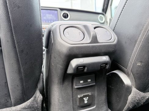 Used 2021 Jeep Wrangler Unlimited Sahara w/ Cold Weather Group image 26