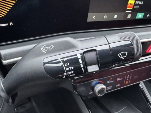 Used 2025 Kia K5 GT-Line w/ GT-Line Premium Package image 27