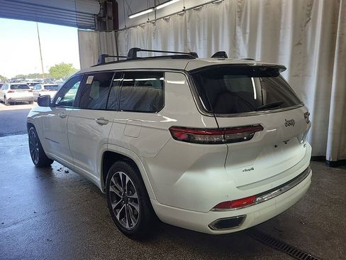 Used 2023 Jeep Grand Cherokee L Overland w/ Luxury Tech Group IV image 2