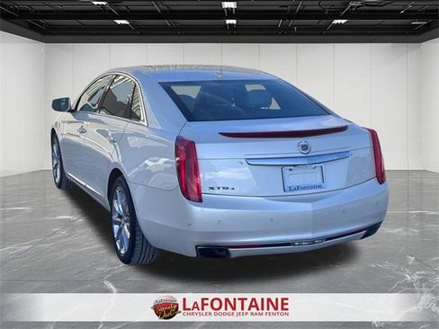 Used 2013 Cadillac XTS Luxury w/ Driver Awareness Package image 3