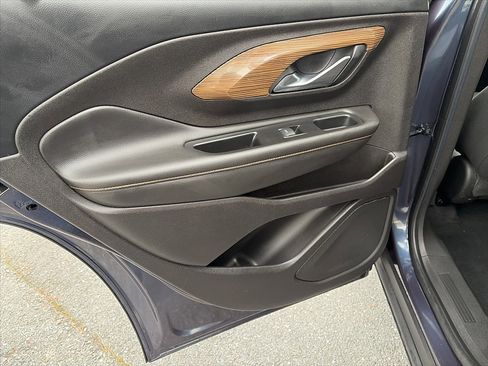 Used 2018 GMC Terrain SLE w/ Infotainment Package I image 27