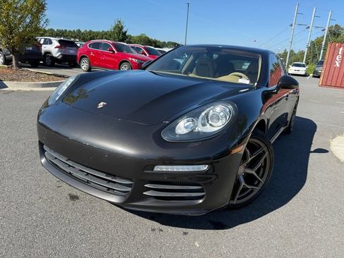 Used 2014 Porsche Panamera S RWD image 9