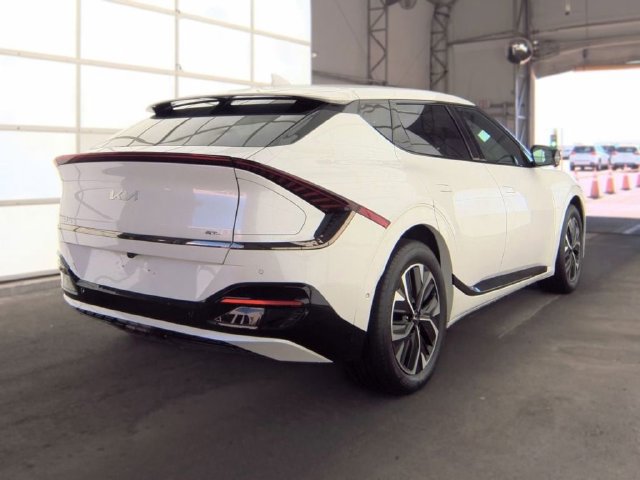 Used 2024 Kia EV6 GT-Line RWD image 4