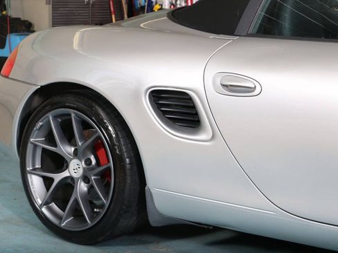 Used 2000 Porsche Boxster S RWD image 12