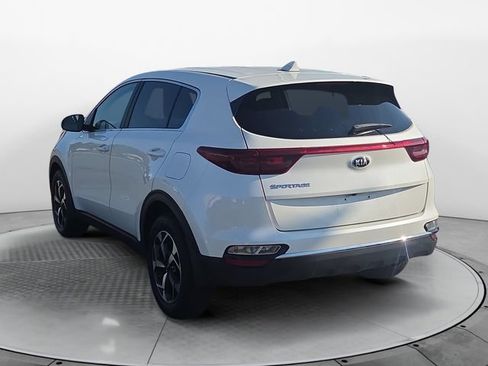 Used 2021 Kia Sportage LX FWD image 3