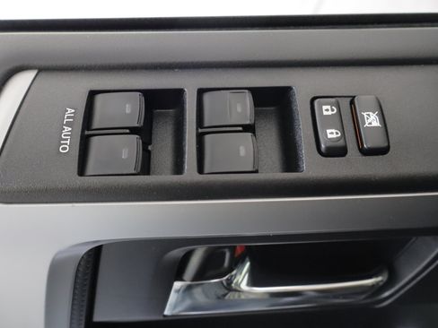 Used 2023 Toyota 4Runner SR5 Premium w/ Moonroof Package AWD/4WD image 13