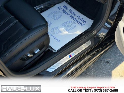 Used 2018 BMW 530i xDrive w/ M Sport Package image 16