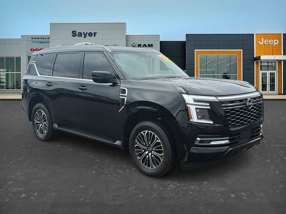 Used 2026 Nissan Armada SL w/ Captain's Chari Seat Package AWD/4WD image 1