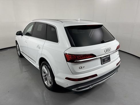 Used 2023 Audi Q7 2.0T Premium w/ Convenience Package AWD/4WD image 31