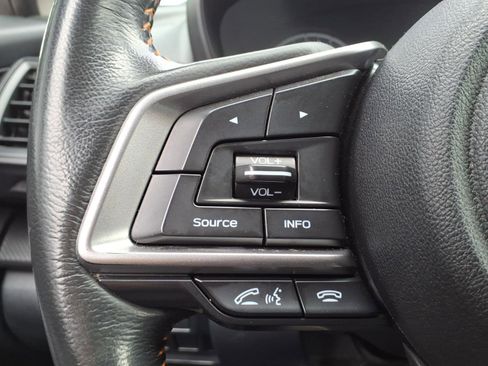 Used 2019 Subaru Crosstrek 2.0i Premium AWD/4WD image 18