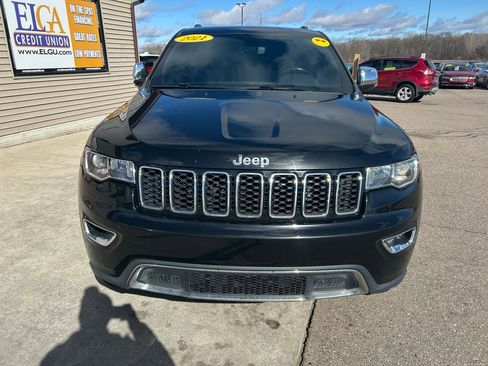 Used 2021 Jeep Grand Cherokee Limited w/ Sun & Sound Group image 2