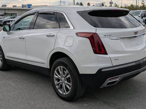 Used 2022 Cadillac XT5 Premium Luxury w/ Technology Package AWD/4WD image 8