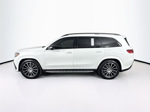 Used 2024 Mercedes-Benz GLS 450 4MATIC w/ AMG Line Exterior image 15