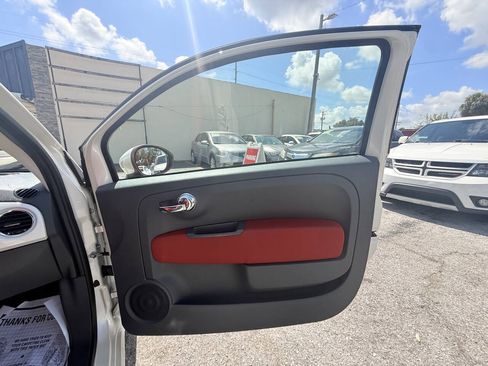 Used 2013 FIAT 500 Pop FWD image 16