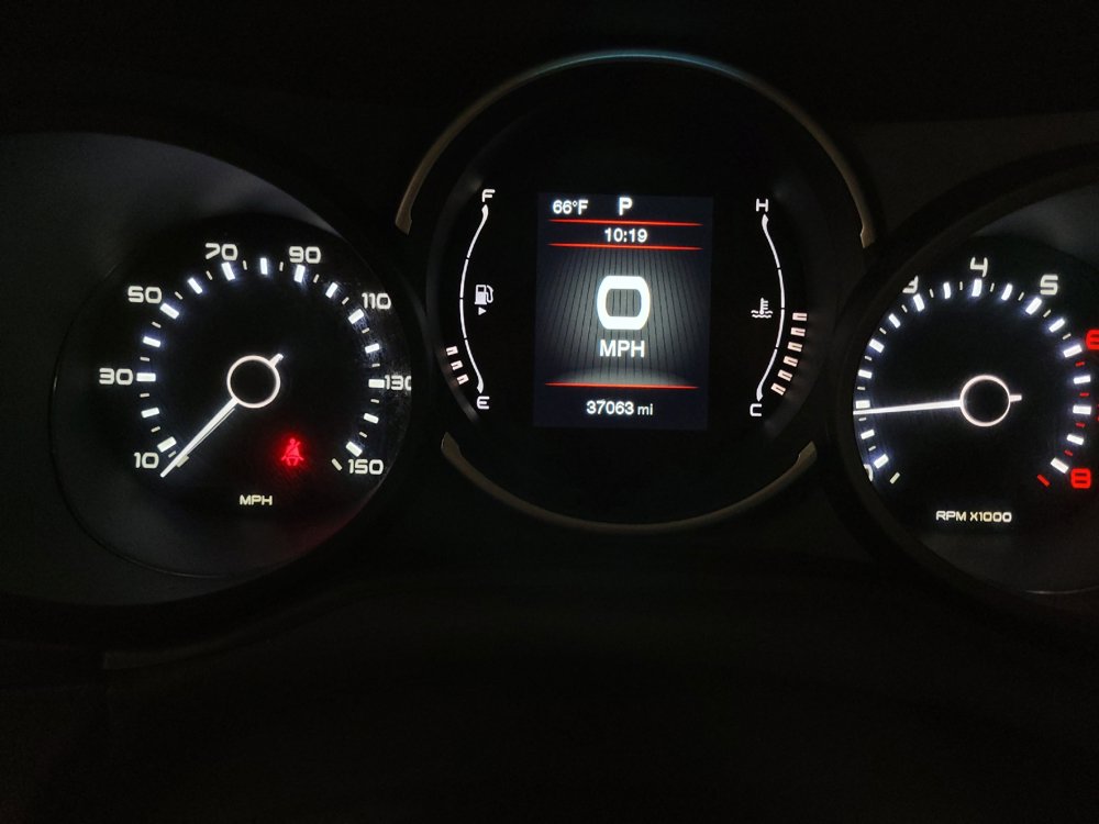 Used 2018 FIAT 500L Pop FWD image 23