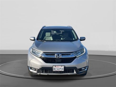 Used 2018 Honda CR-V Touring image 2