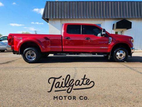 Used 2022 Ford F350 XLT w/ XLT Value Package AWD/4WD image 1