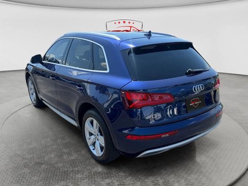 Used 2019 Audi Q5 2.0T Premium Plus w/ Premium Plus Package AWD/4WD image 5