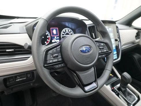 Used 2025 Subaru Forester Premium w/ Convenience Package #1 AWD/4WD image 8
