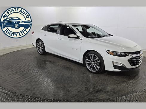 Used 2023 Chevrolet Malibu LT FWD image 1