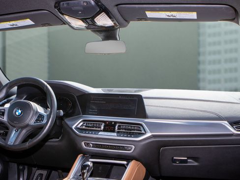 Used 2023 BMW X6 xDrive40i w/ M Sport Package image 21