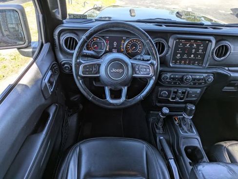 Certified 2020 Jeep Wrangler Unlimited Sahara image 14