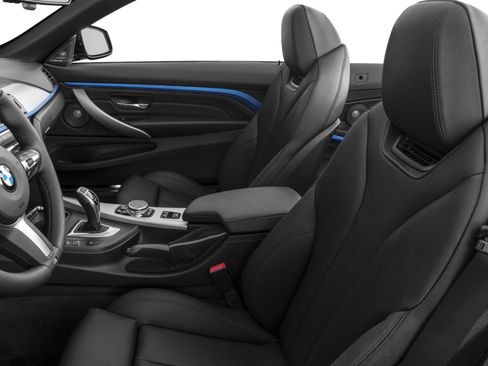 Used 2017 BMW 440i xDrive Convertible image 8