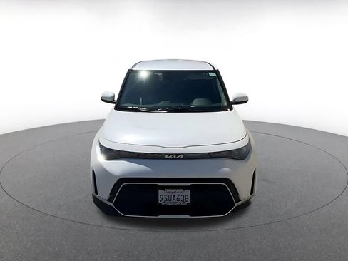 Used 2025 Kia Soul LX w/ LX Technology Package FWD image 4