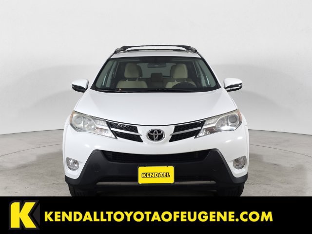 Used 2015 Toyota RAV4 XLE AWD/4WD image 2