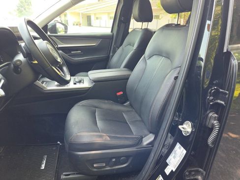 Used 2024 MAZDA CX-90 3.3 Turbo w/ Preferred Package AWD/4WD image 9