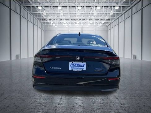 Used 2024 Honda Accord Sport image 4