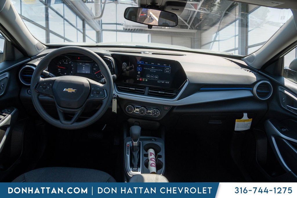 New 2026 Chevrolet Trax LS FWD image 4