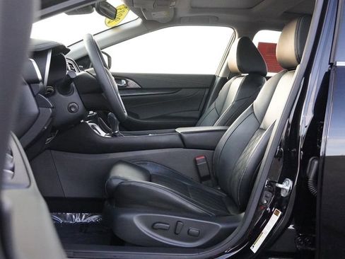 Used 2023 Nissan Maxima Platinum w/ Sport Mat Group image 12