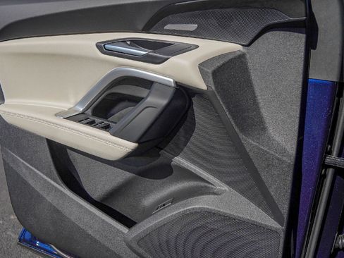 New 2025 Audi Q5 Premium Plus image 18