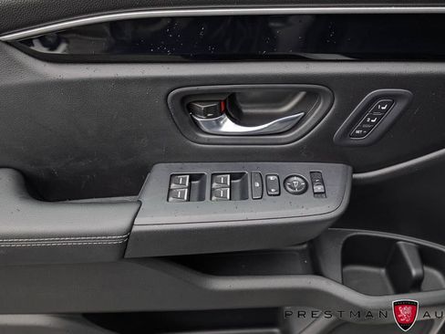 Used 2025 Honda Pilot Touring image 26