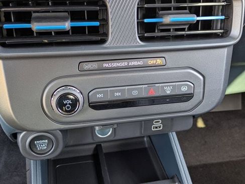 New 2026 Ford Maverick Lobo AWD/4WD image 72