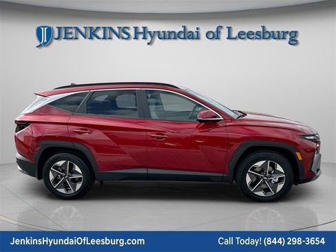 New 2026 Hyundai Tucson SEL image 3