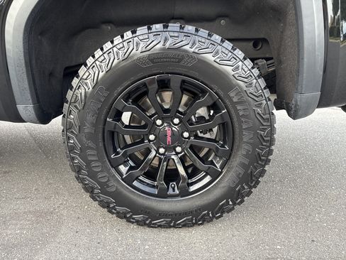 Used 2023 GMC Sierra 1500 AT4X AWD/4WD image 14