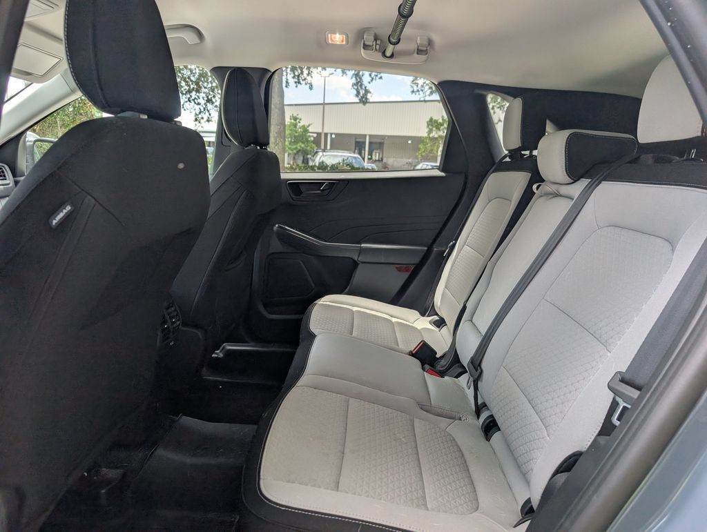 Used 2024 Ford Escape Active w/ Tech Pack #1 FWD image 17