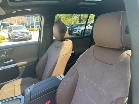 New 2026 Mercedes-Benz GLB 250 image 13