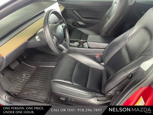 Used 2019 Tesla Model 3 Long Range image 17